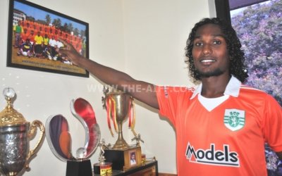 Sporting sign three new players