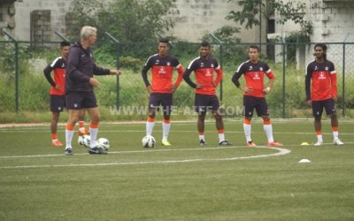 25-member squad leaves for Czech Republic