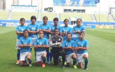 India women go down to Thailand