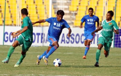 Tolgay brace eggs Dempo on, Salgaocar crash out