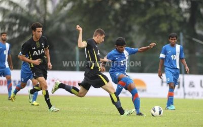 Early exit for Academy Boys despite spirited show against Spurs