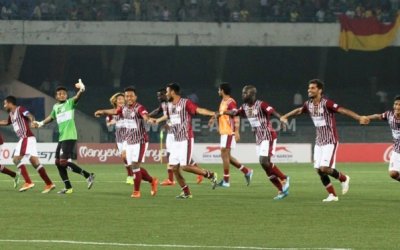 KOLKATA DERBY PAINTED GREEN MAROON