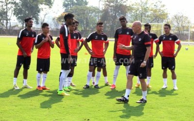 NEW SEASON! NEW COACH! NEW CHANT!