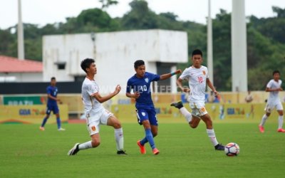 INDIA GO DOWN FIGHTING AGAINST CHINA