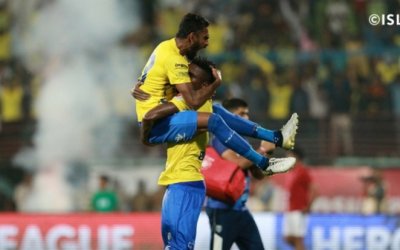 KERALA DEFEATS FC GOA 2-1