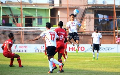 RALTE GUIDES RED & GOLDS TO OUTPLAY CHURCHILL