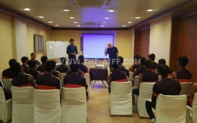 U-17 WORLD CUP TEAM TRAINS UNDER CONSTANTINE