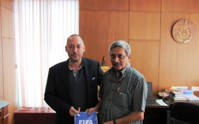 GOA CM MANOHAR PARIKAR PLEDGES FULL SUPPORT TO FIFA U-17 WORLD CUP INDIA 2017