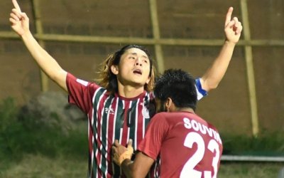 KATSUMI'S BRACE REIGNITES MARINERS' TITLE HOPE