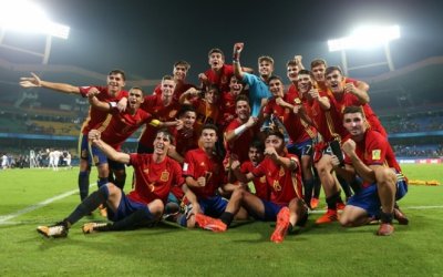 THERE IS NO PRESSURE ON US, SAYS COACH DENIA