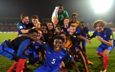 FRANCE PERFECT IN WINNING GROUP E