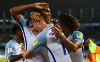 ENGLAND STAY PERFECT IN KOLKATA