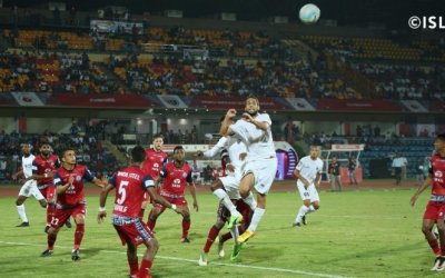 TEN-MAN JAMSHEDPUR HOLD NORTHEAST TO A DRAW
