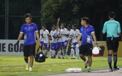 COULD HAVE WON BY A FANCIER SCORELINE AGAINST VIETNAM: BIBIANO