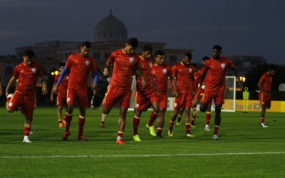 STEPHEN CONSTANTINE WANTS TO 'GET THREE POINTS' AGAINST BAHRAIN