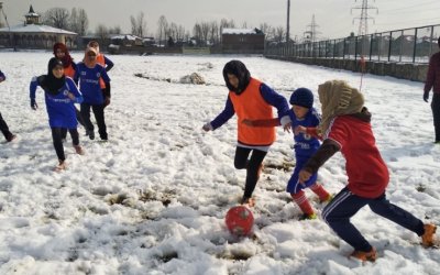 BABY LEAGUES SHOW THE WAY IN KASHMIR VALLEY