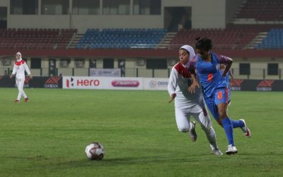 WITH IRAN IN HINDSIGHT, INDIAN WOMEN GEAR UP FOR NEPAL